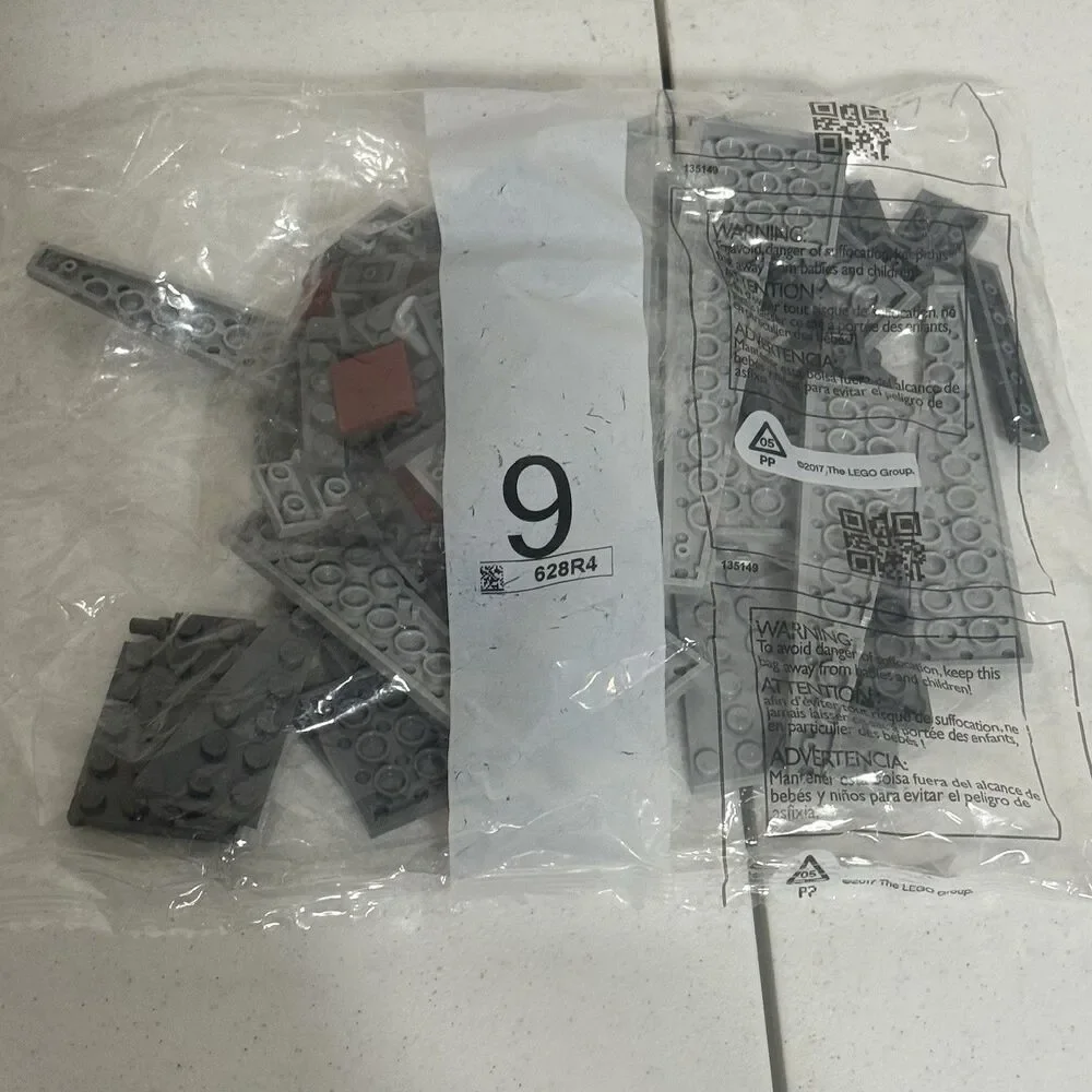 LEGO Star Wars Millennium Falcon Set?Sealed Parts Bag 9 New Sealed